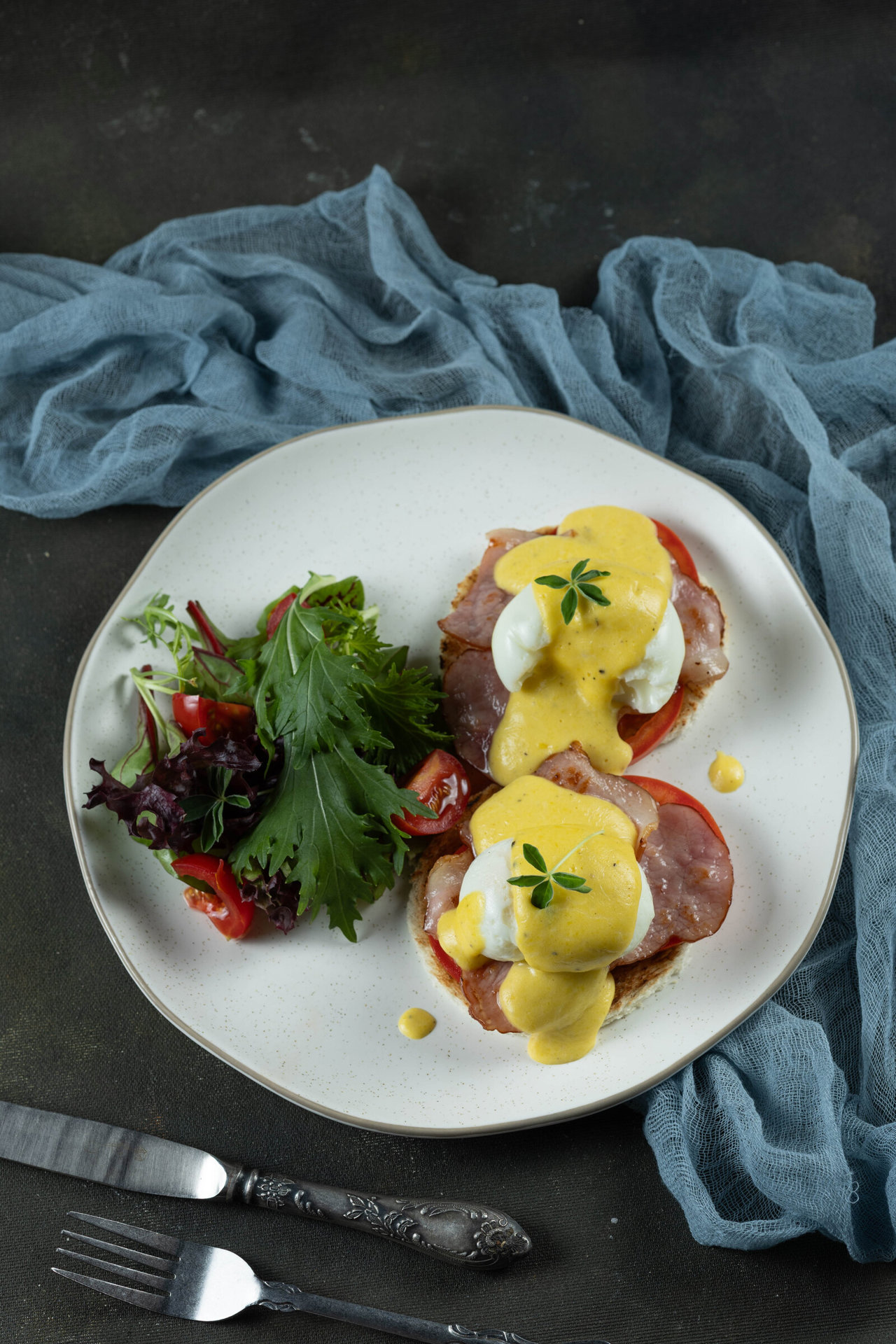 Eggs Benedict with Bacon